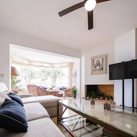 아파트 Sea View Albir Playa Mar